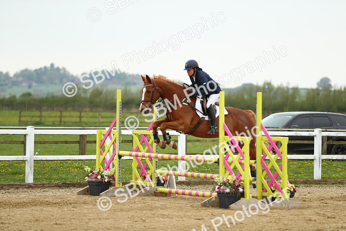 SBM_000407 - Class 2 - Senior British Novice 90cm