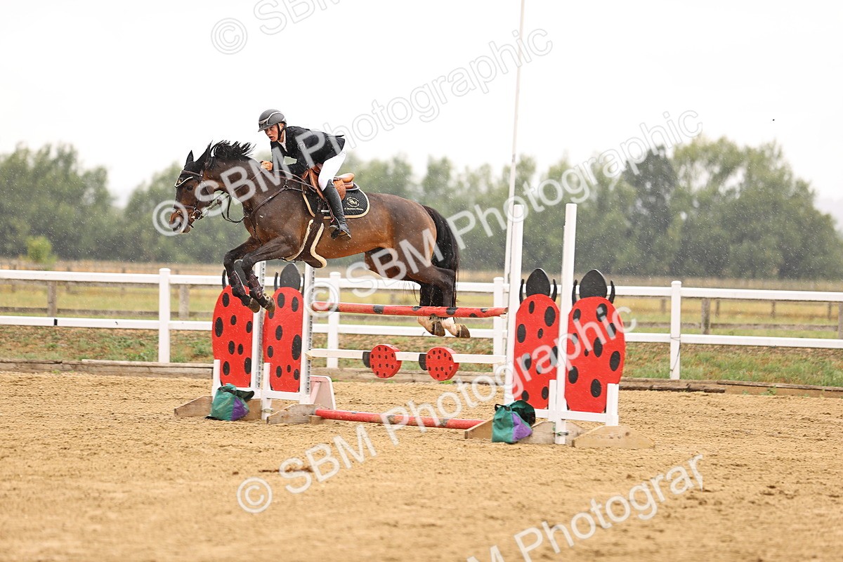 SBM_026547 - Class 12 - Amateur Championship Qualifier 1.05m