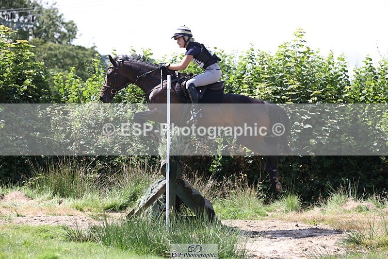 230820X-132820-3564 - BE100 XC 12.43 to 14.00