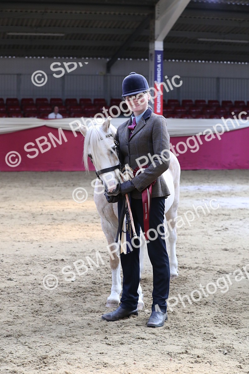 SBM_04465 - Class 7R Regional - IH Diamond