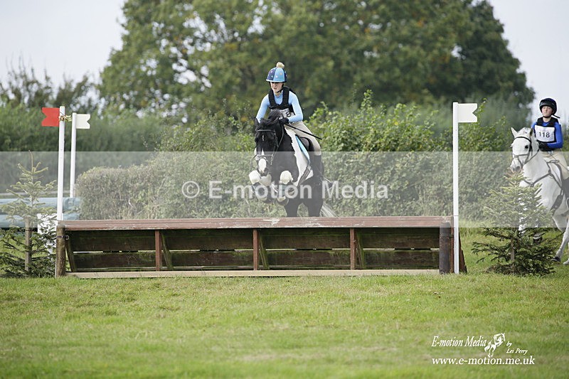  WWHT 171021 2361 - Novice Pairs (0.80m)  17/10/21