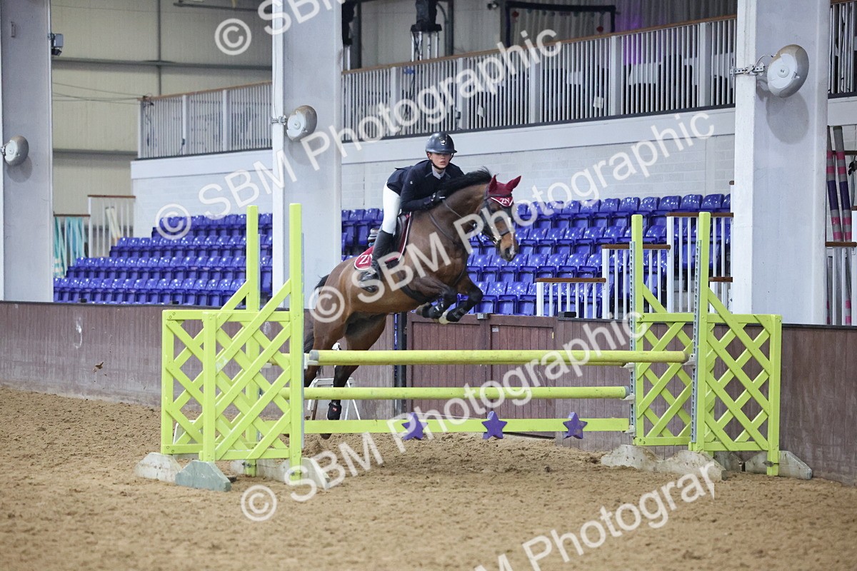 SBM_003479 - Class 11 - Blue Chip Pony Newcomers - 1.00m Open