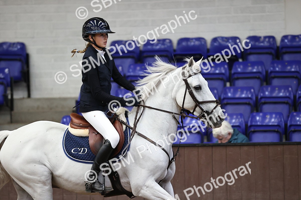SBM_003543 - Class 11 - Springboard 128cm 138cm Restricted 85cm 95cm