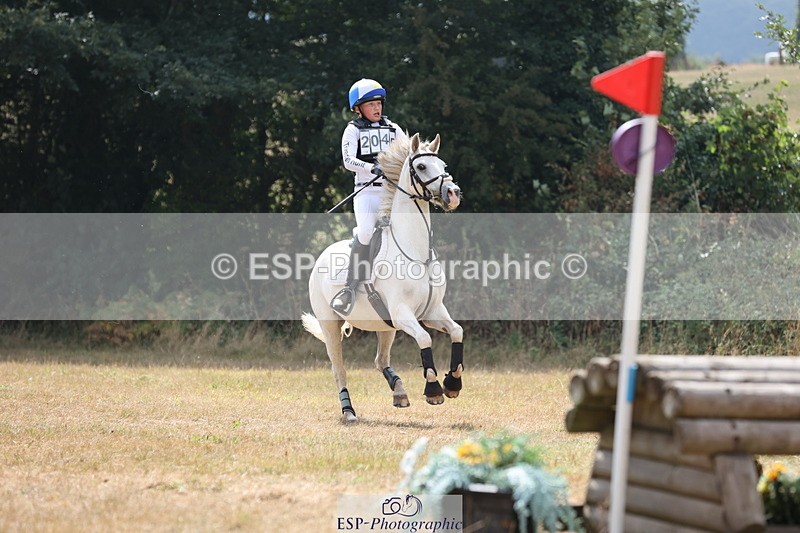 250824A-131438-36942 - 2045-Rosie.Saunders