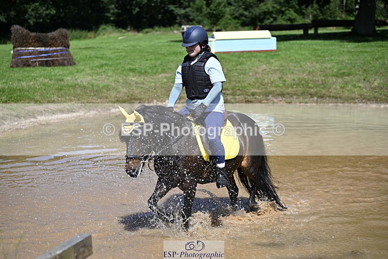 240728B-112153-00976 - Theo's Group XC