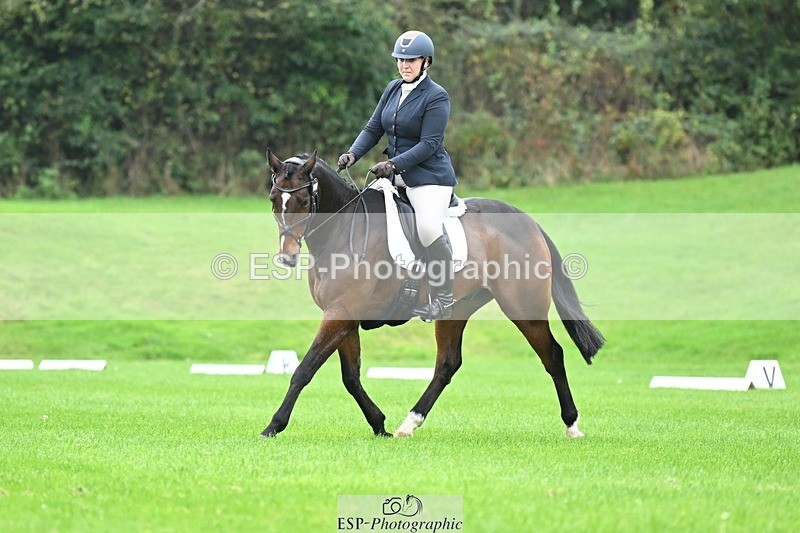 241024-093627-02807 - 402-Ella.Matravers-BALLYMITTY.MAC