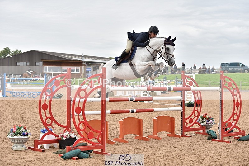 230810A-163252-01550 - Cls 12 1.40m Open