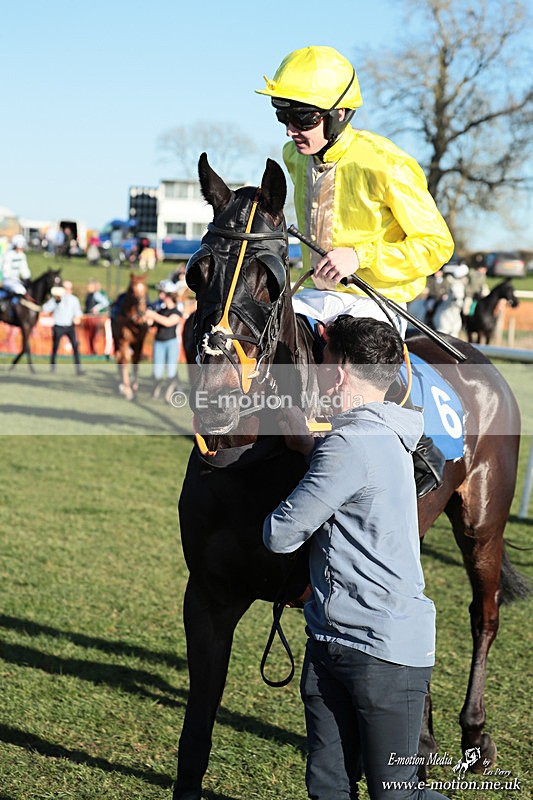 PtP 210326 1188 - VWH Cirencester Races 21/03/26