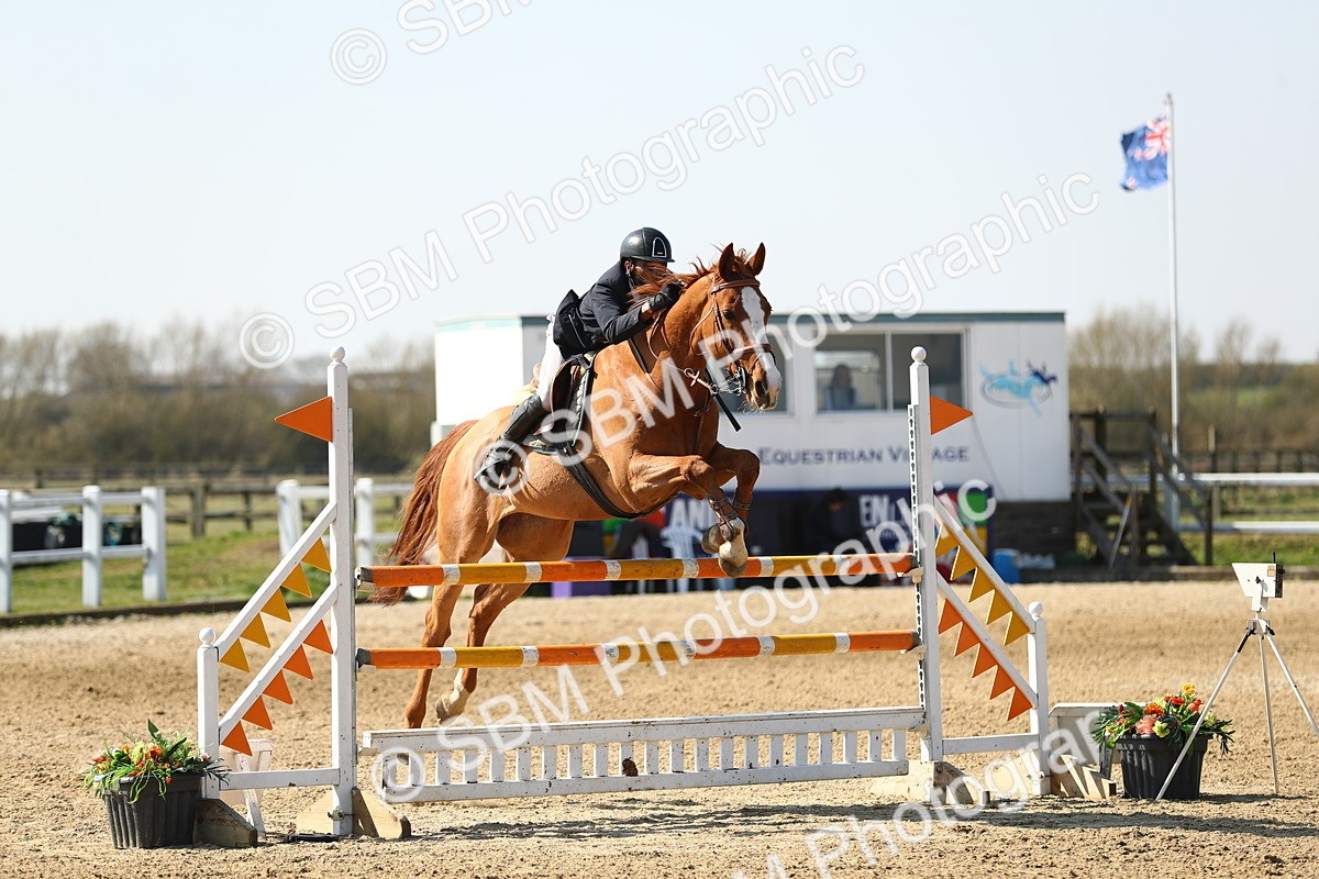 SBM_001073 - Class 4 - Senior Newcomers - 1.10m