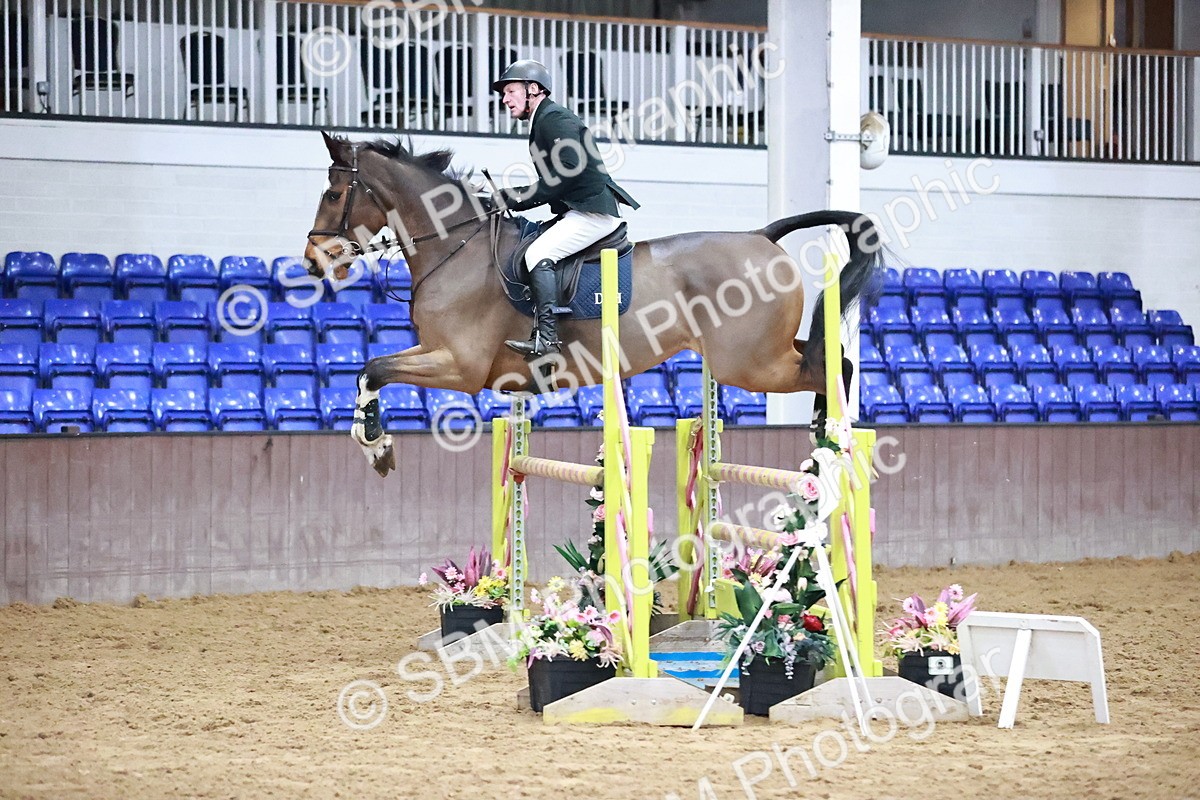 SBM_002440 - Class 10 - Senior newcomers 1.10m