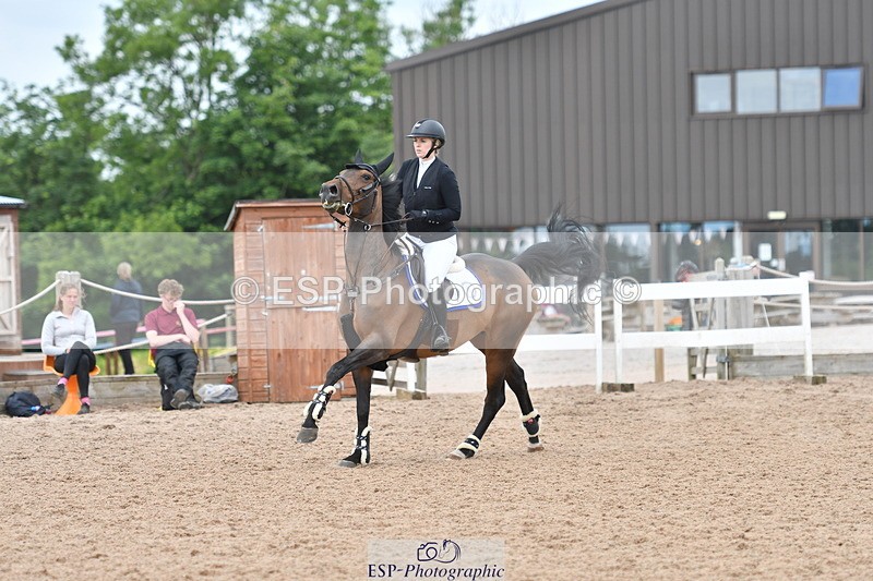 240609A-141419-06070 - Cls 19 Snr Foxhunter and 1.20m Open