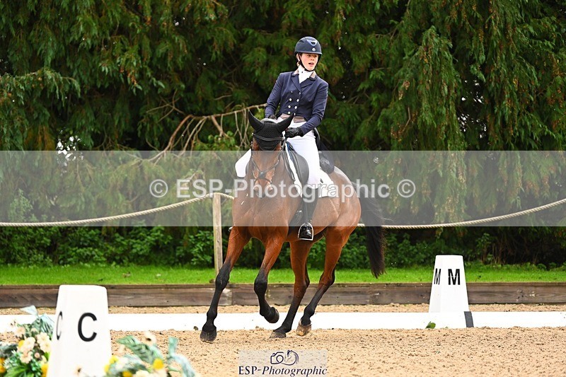 231021-095843-12640 - 228-CHEVALIAN.DUCATI-Hannah.Hobhouse-DR