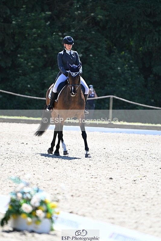 250522A-135739-04522 - C-210-Drew.Munro-DARLING.VAN.OVERIS.Z