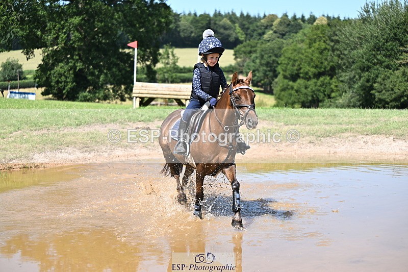 240729B-150215-03022 - Abbie's Group XC