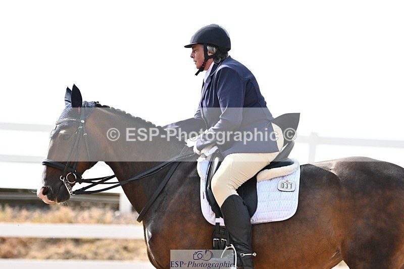 250815-112022-00592 - 031-Nicola.SealRebel.Heart