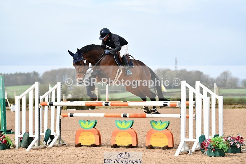 260313-110106-01224 - Cls 2 Snr Newcomers