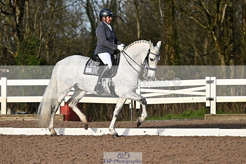 241214-134902-02594 - 102-PAULA.LEE-Deseado.Santo