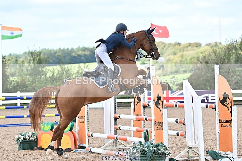 241005A-123149-03671 - SAT Cls 18 1.05m Amateur Quali