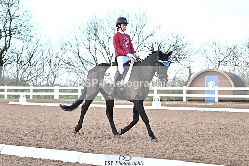 241214-115117-01469 - 131-Alys.Matravers-DARGASONS.MOON.SHADOW