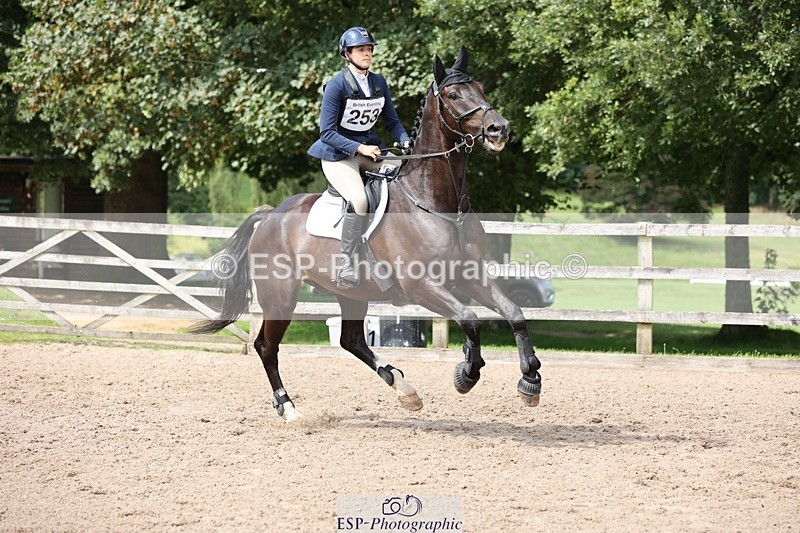 240803-152339-08842 - 253-Torie_Sleep-OXFORD