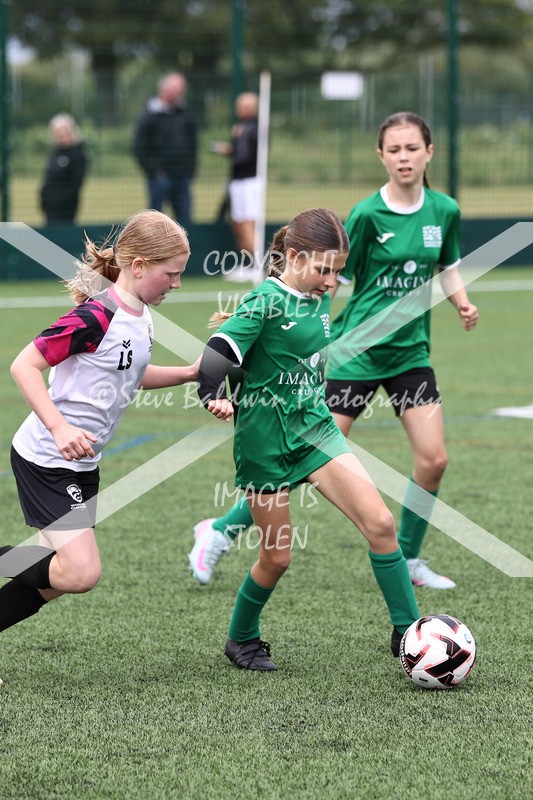 1DX31963 - Sat 6th U12 Girls