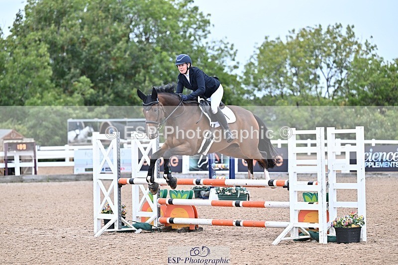250914-094032-08229 - Cls 32 Snr British Novice and 90cm Open