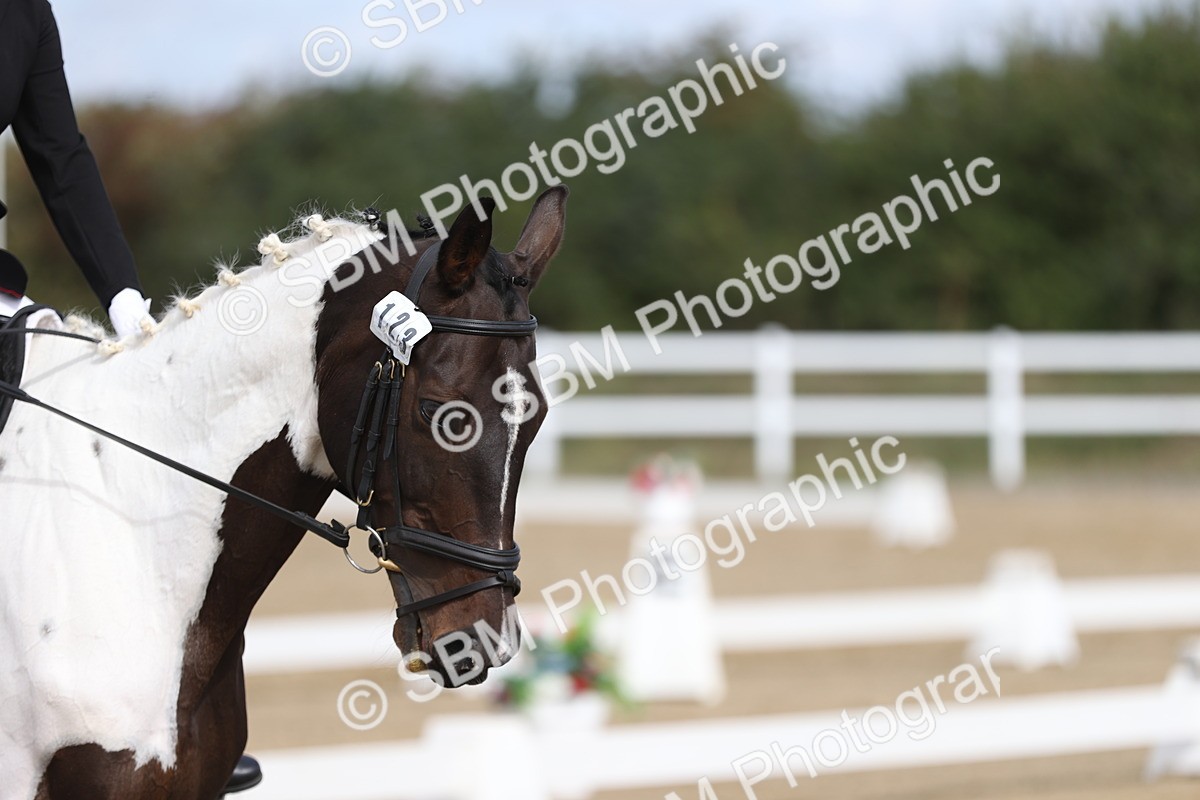 SBM_001398 - Class 2 - Intro 4 Champs - 10.56-11.44
