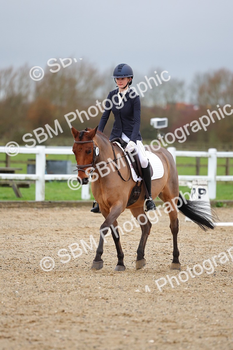 SBM_003051 - Class 6 - Novice 4