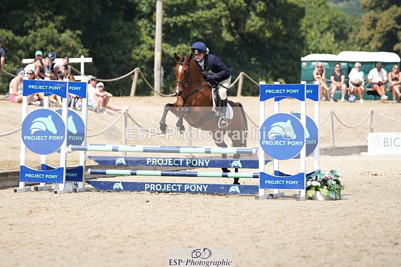 250824A-134605-37658 - 2148-Eva.Kevern-Monivea.Western.Diamond