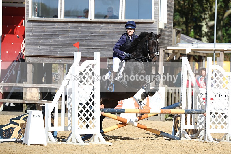 3E7A4004 - Class 6: 70cm Junior