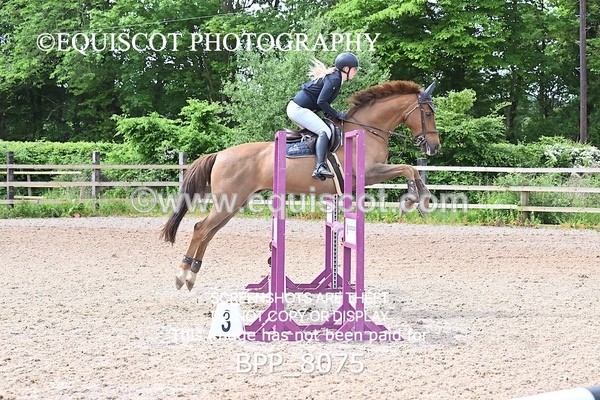 BPP_8075 - CLASS 11 SUN Senior BritiNovice/ 90cm Open
