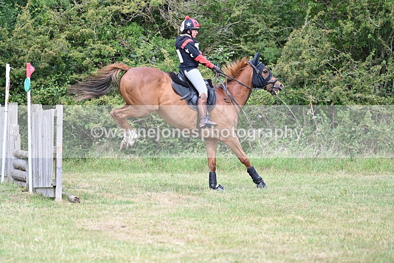 WJ7_5409 - 60cm XC Time 10:17 to 10:49