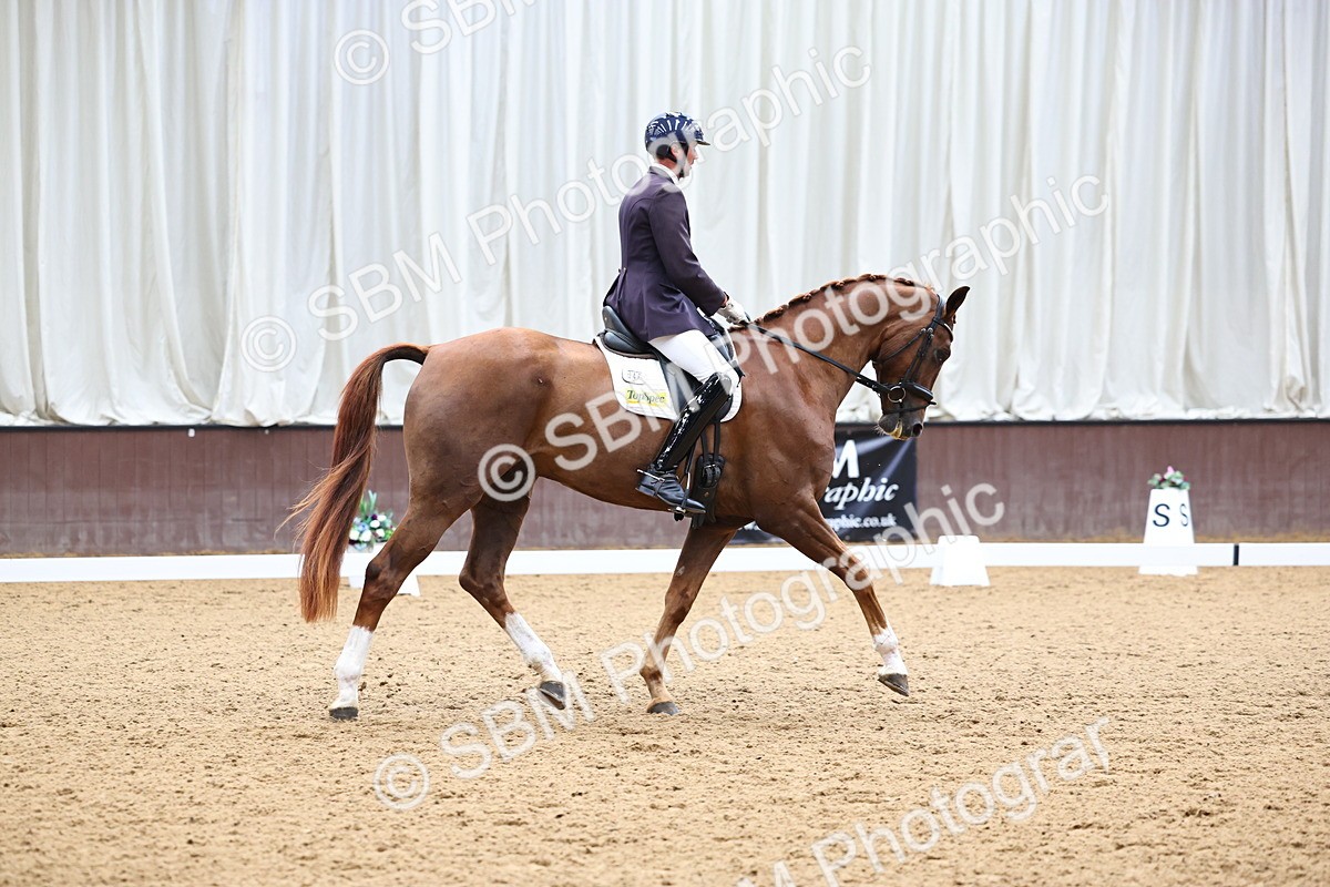 SBM_006526 - Class 5 - novice 6 - 12.04-13.07