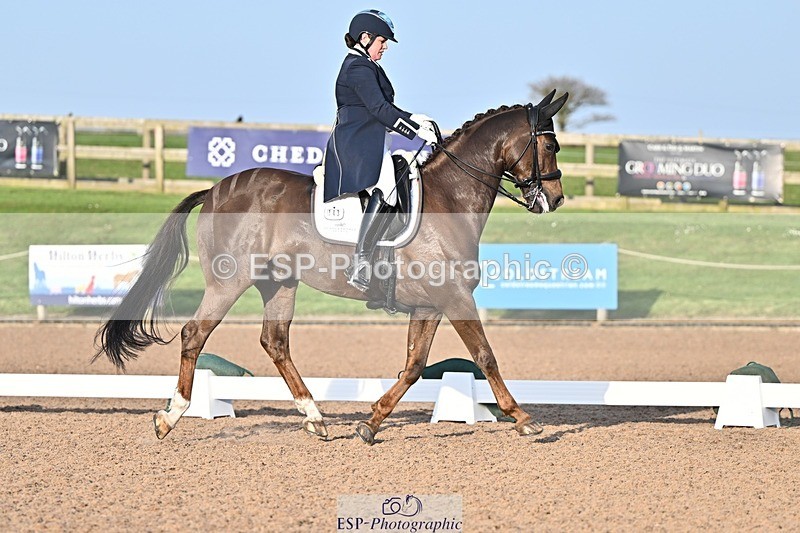 250404-181953-08616 - 143-Alice.Oppenheimer-Headmore.Doinysus