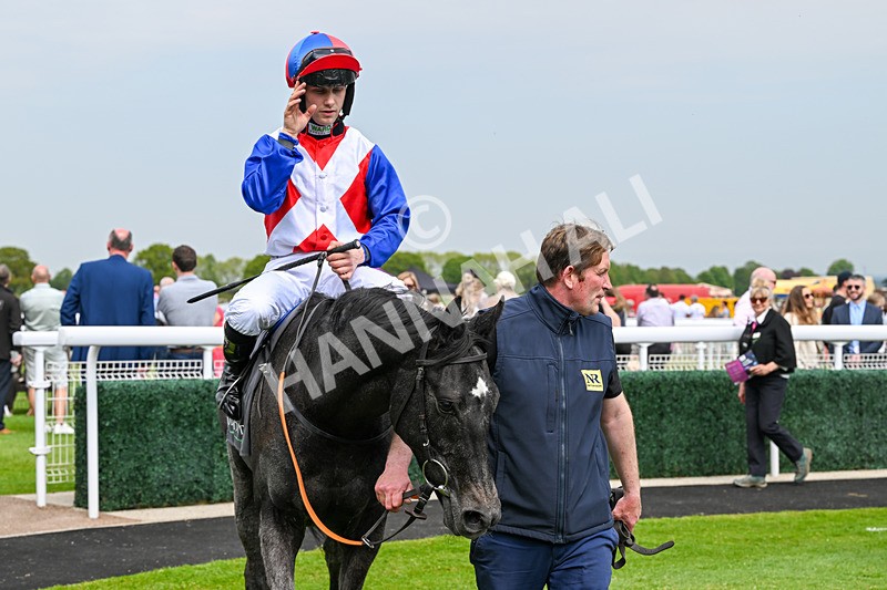 060524-Race 1-Call Me Harswell-5711 - Race 1