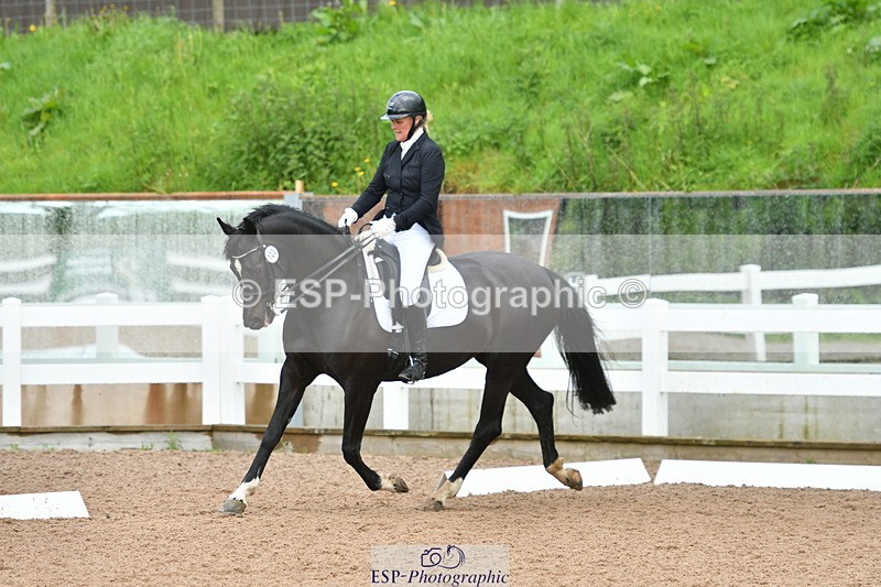 230511A-142912-00936 - BD Cls 14 Adv Medium 98