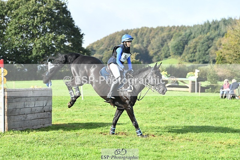 231020-110021-07050 - 056-WILLOW.BDA-Lisa.Maynard-XC