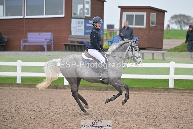 251116-104157-01142 - Cls 4 Pony British Novice and 80cm Open