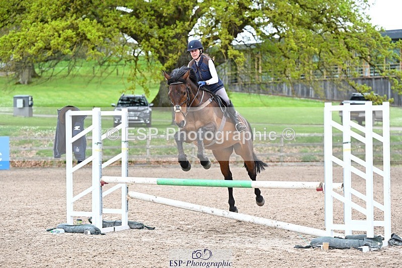 240411-144037-00504 - Group 3 SJ