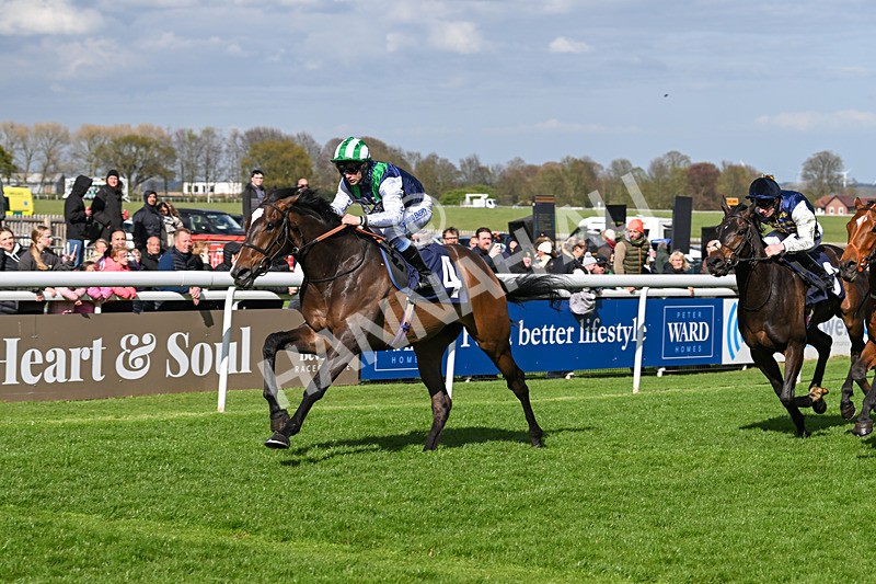 160425-Race 5-Kokanee-3462 - Race 5