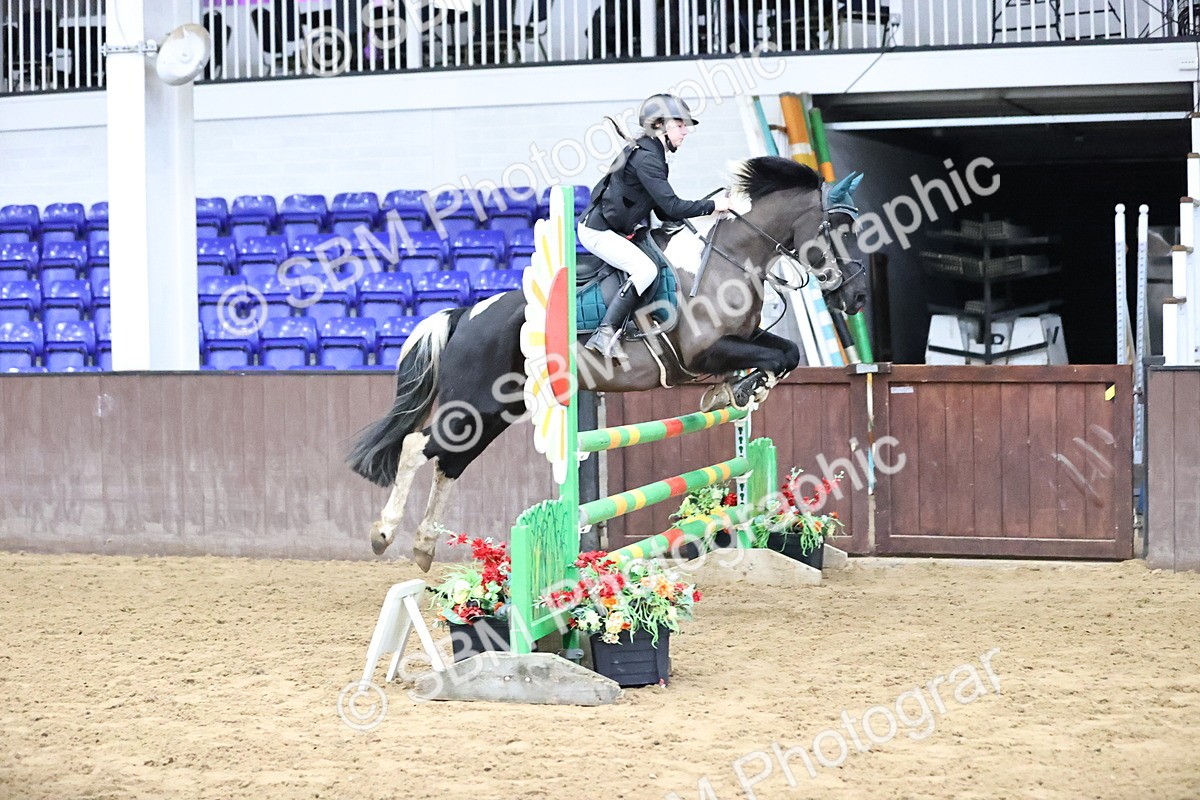 SBM_010404 - Class 12 - Blue Chip Pony Newcomers 1m Open both to Inc The Pony Restricted Rider Qualifier