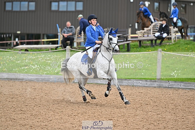 240504A-112535-01197 - Cls 3 Pony Discovery & 90cm Open