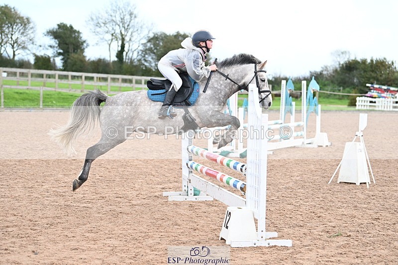 231029A-125414-03388 - Stepping Stones 128cm & 138cm