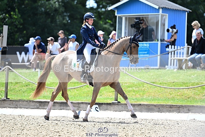 260529A-134654-10524 - G-777-Danielle.Mccormack