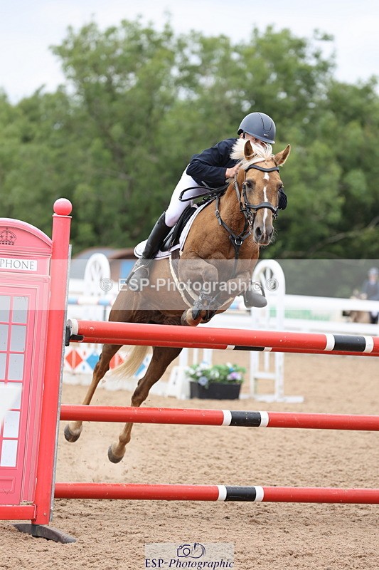 240630A-152406-14714 - Cls 33 Foxhunter and 1.10m Open