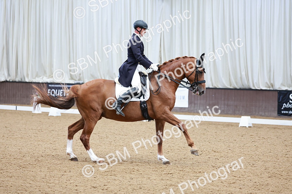 SBM_015759 - Class 5 - FEI INT II - 15.48-17.00