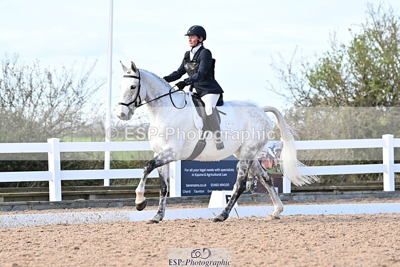 240324A-143455-04067 - Novice 27, 14.30 to 15.25