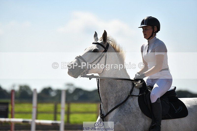 230903A-133251-04818 - Cls 15B U21 Intro 1m