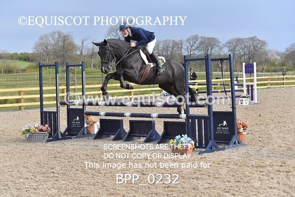 BPP_0232 - CLASS 2 FRI Senior BritiNovice/ 90cm Open