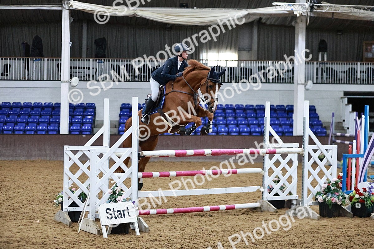 SBM_001985 - Class 5 - Senior Foxhunter 1.20m